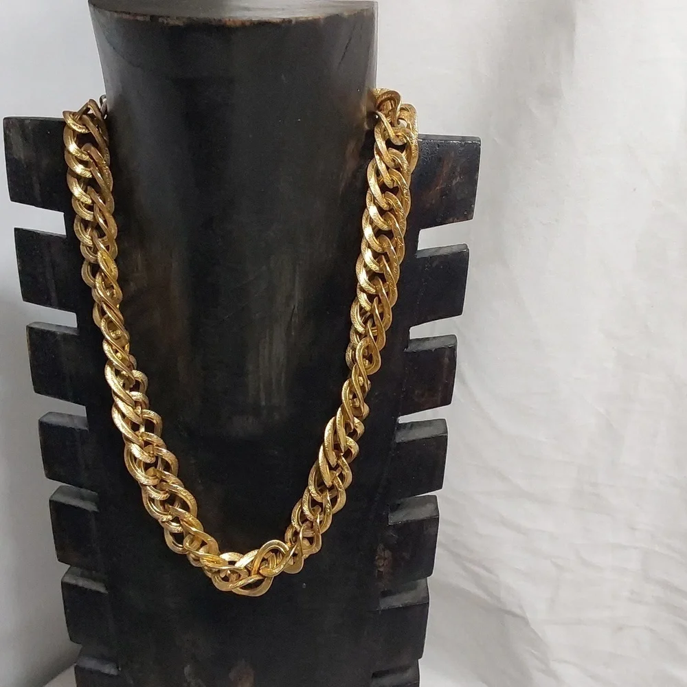 Napier VINTAGE YELLOW GOLD CUBAN CHAIN LINK‎ UNISEX NECKLACE